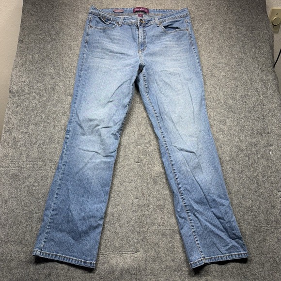Gloria Vanderbilt Gwen Women's 18 Plus Blue Denim Jeans Straight Leg Classic Fit - Picture 2 of 10